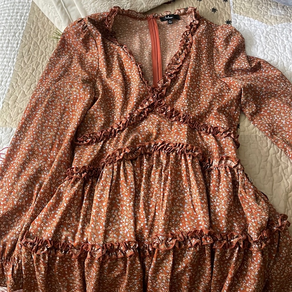 Lulus v neck dress